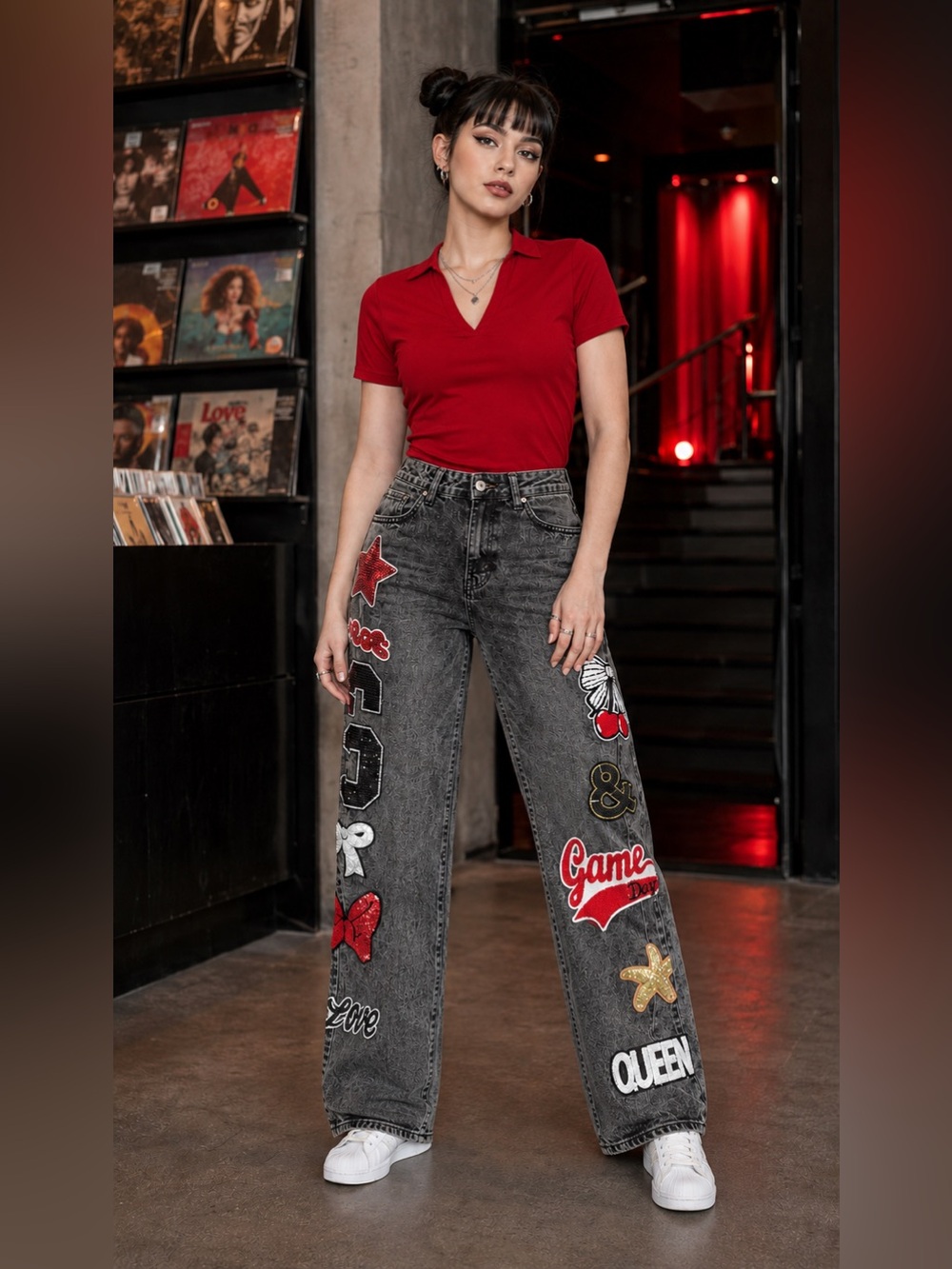 NET Celebrity Ace  Black Washed Wide-Leg Jeans with Embroidered Patches 90 style